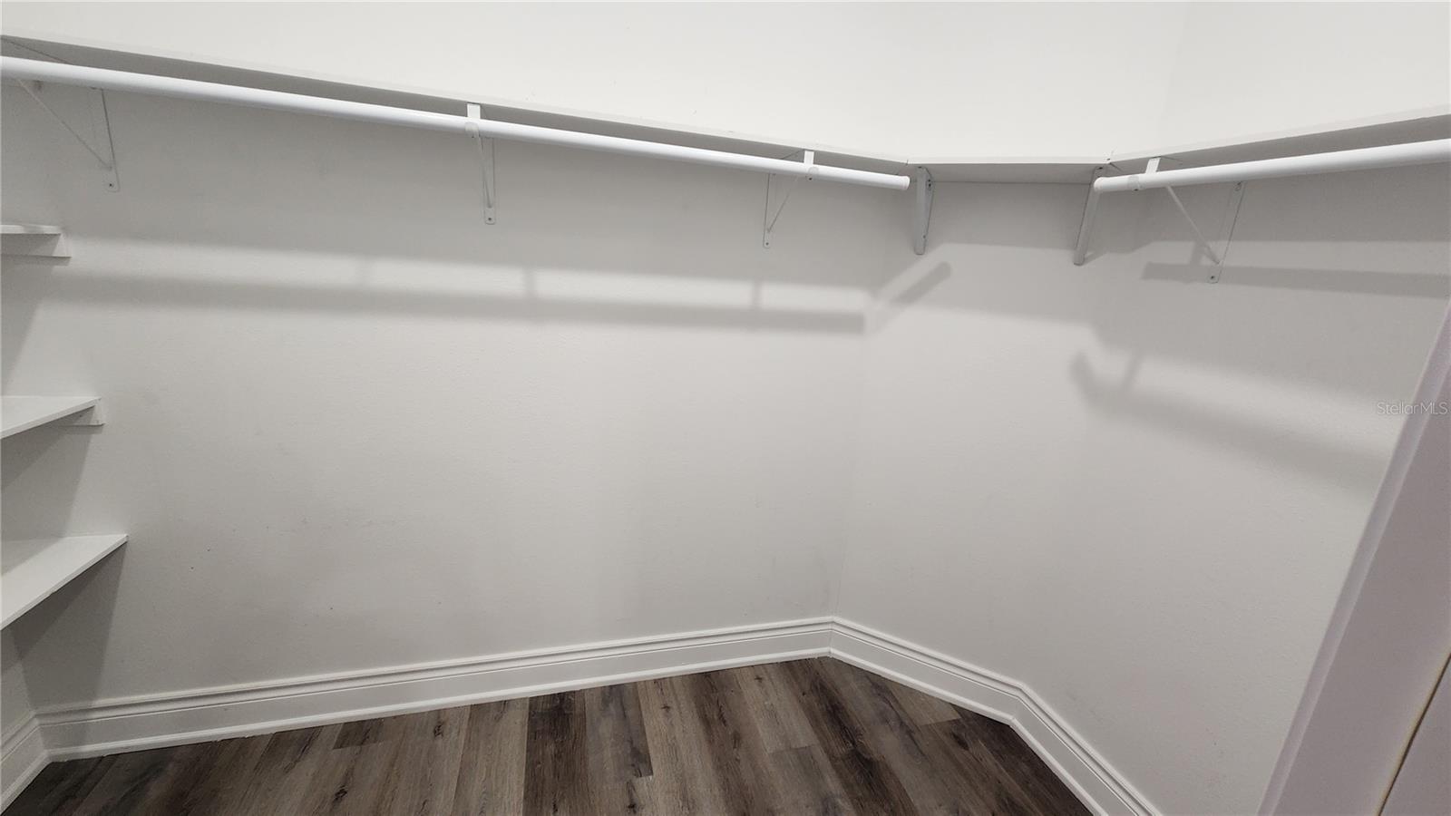 FAIRWAY VILLAS PH 2 - Residential Lease