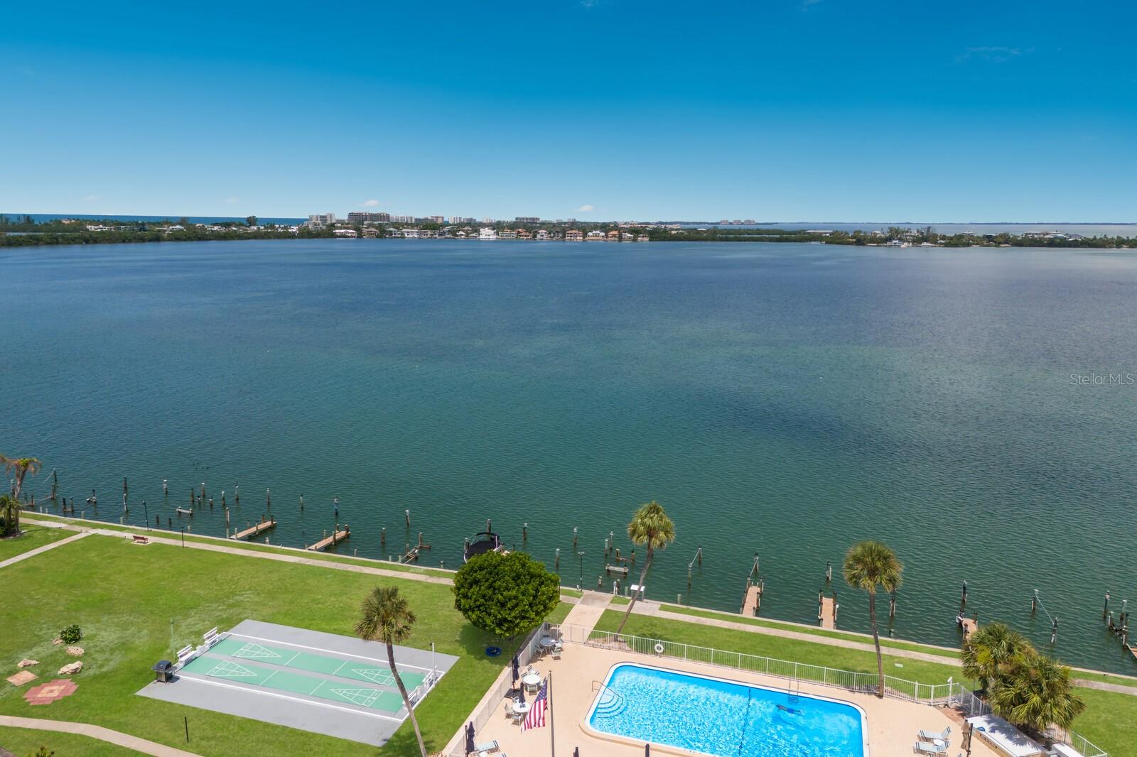 SARASOTA HARBOR WEST - Residential
