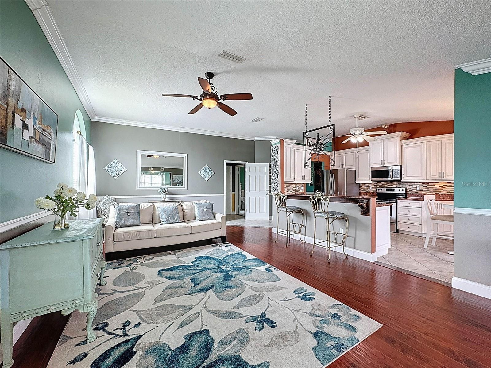 4420 DEVON DRIVE