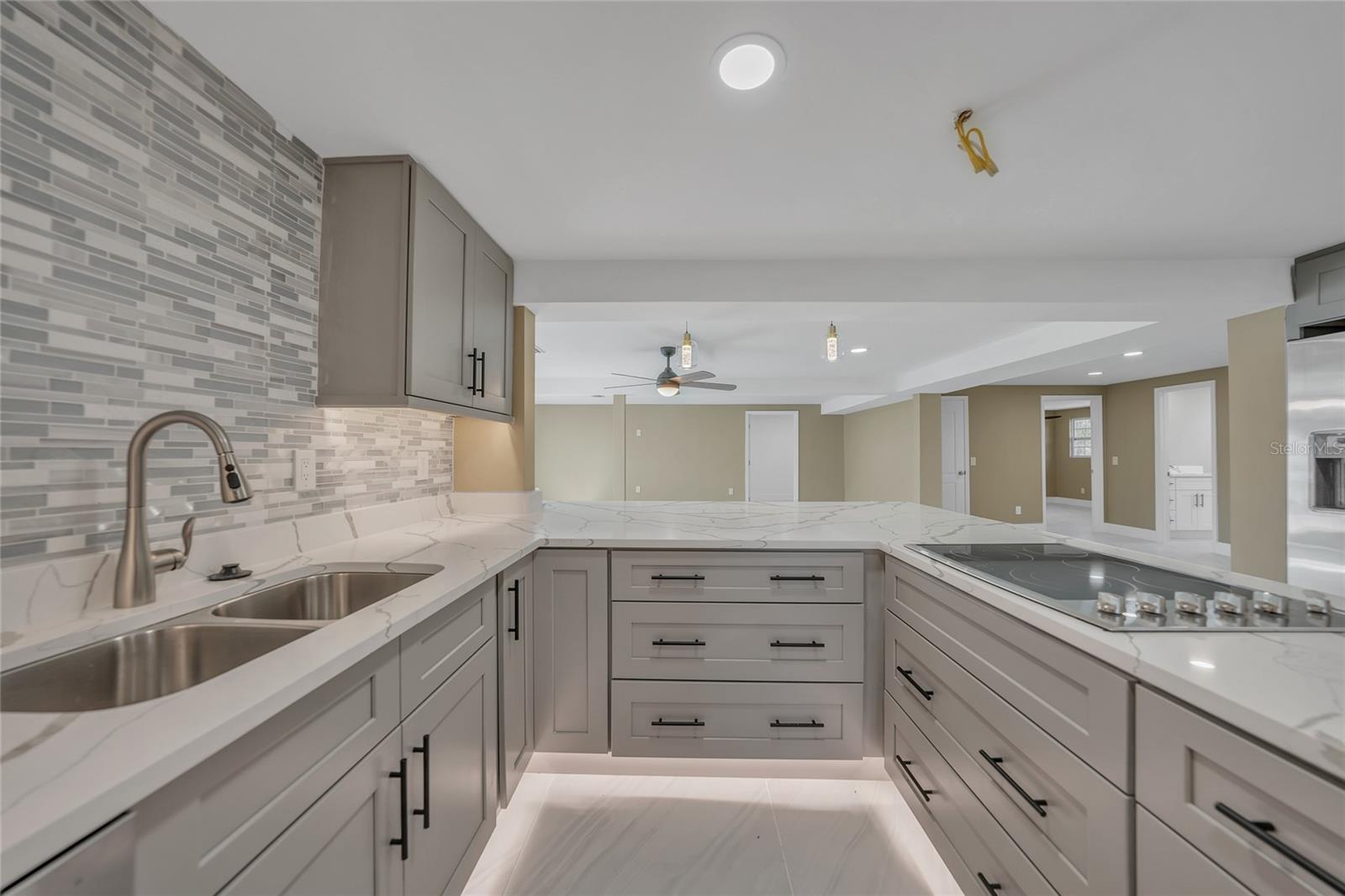 HRBR HEIGHTS - Residential