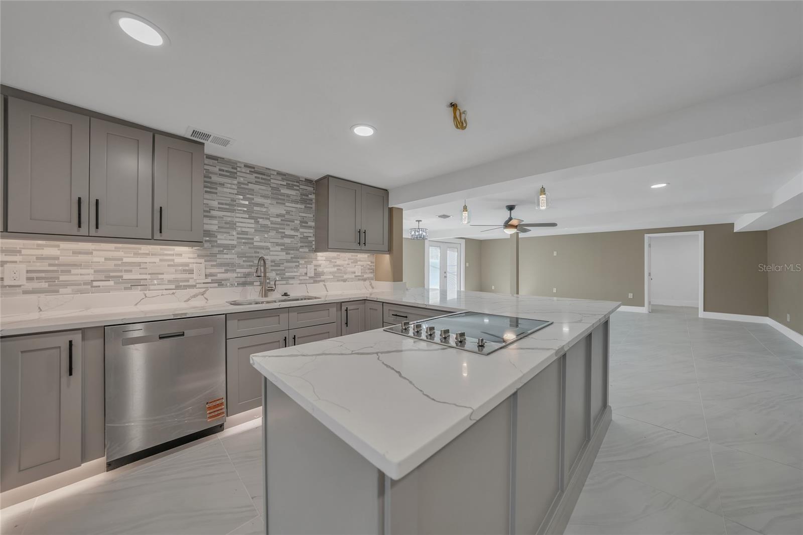 HRBR HEIGHTS - Residential