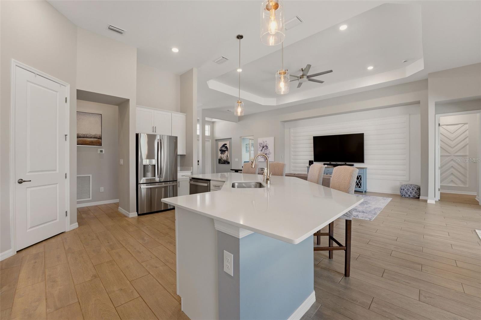 WELLEN PARK GOLF & COUNTRY CLUB - Residential