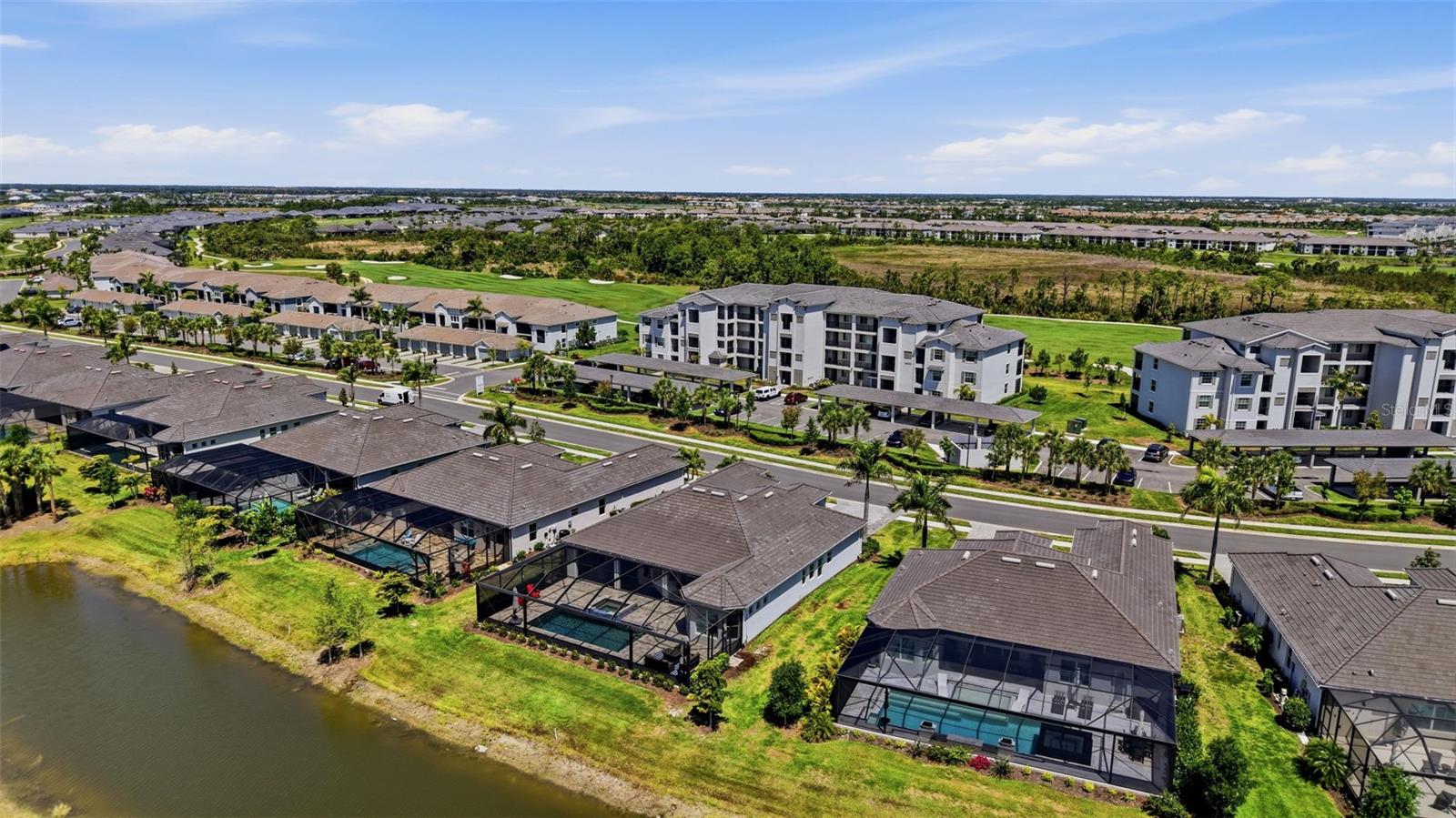 WELLEN PARK GOLF & COUNTRY CLUB - Residential