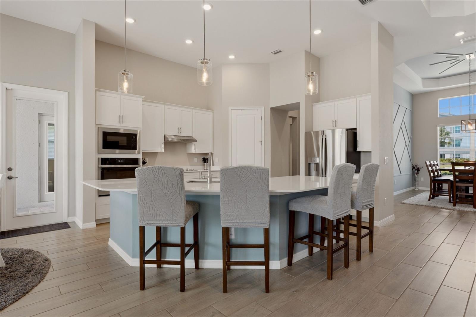 WELLEN PARK GOLF & COUNTRY CLUB - Residential