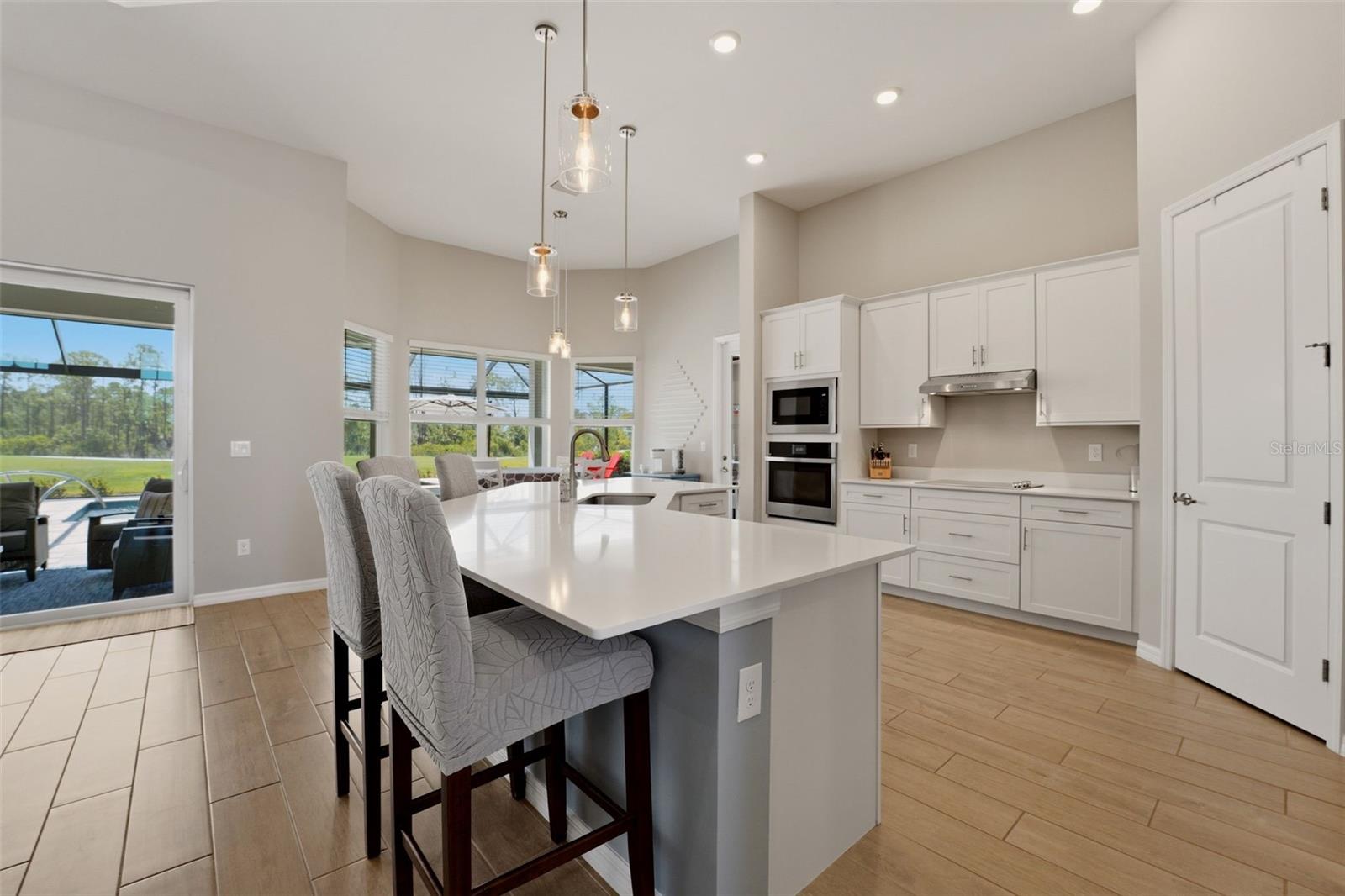 WELLEN PARK GOLF & COUNTRY CLUB - Residential