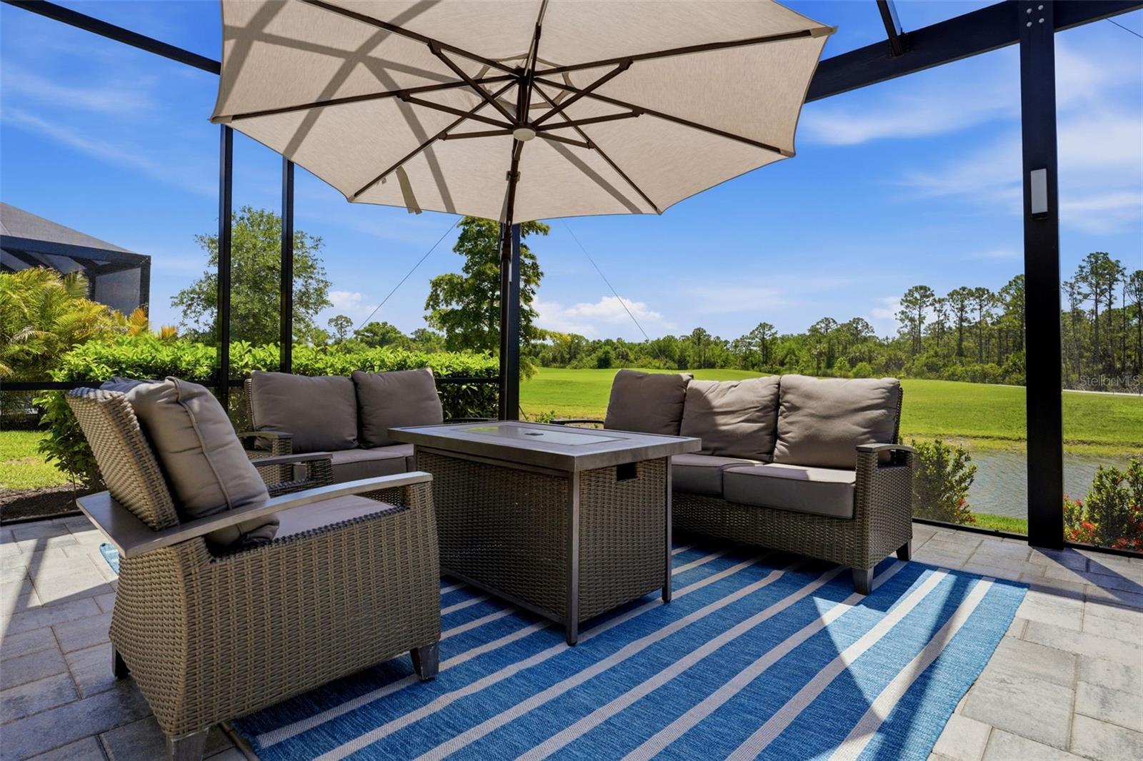 WELLEN PARK GOLF & COUNTRY CLUB - Residential