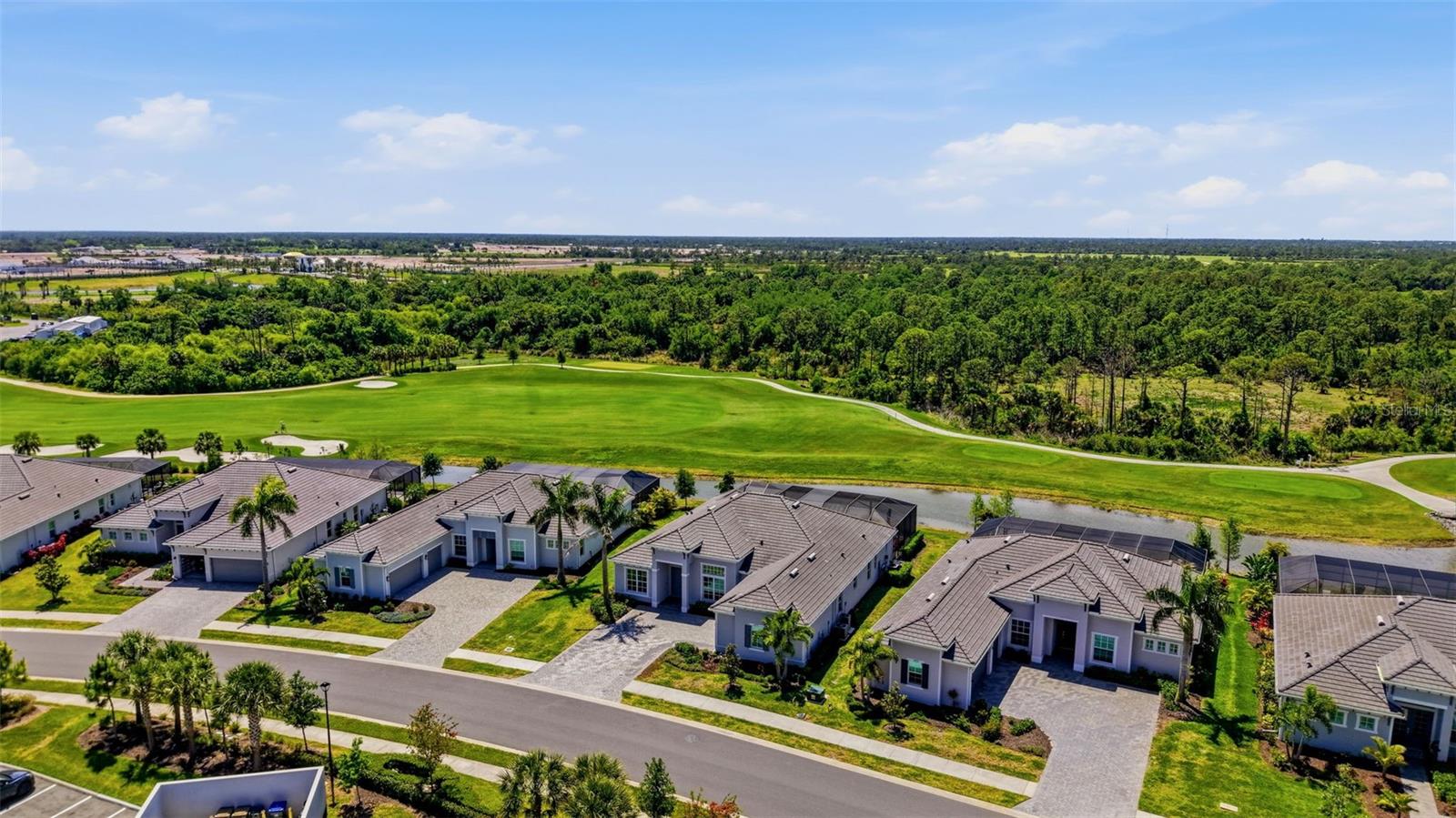 WELLEN PARK GOLF & COUNTRY CLUB - Residential