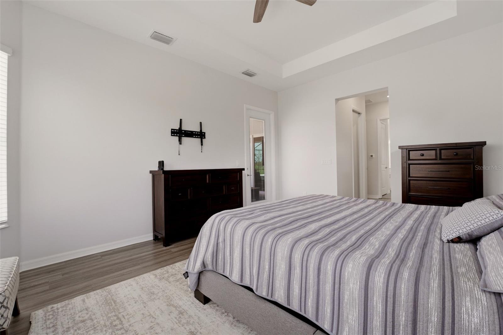 WELLEN PARK GOLF & COUNTRY CLUB - Residential