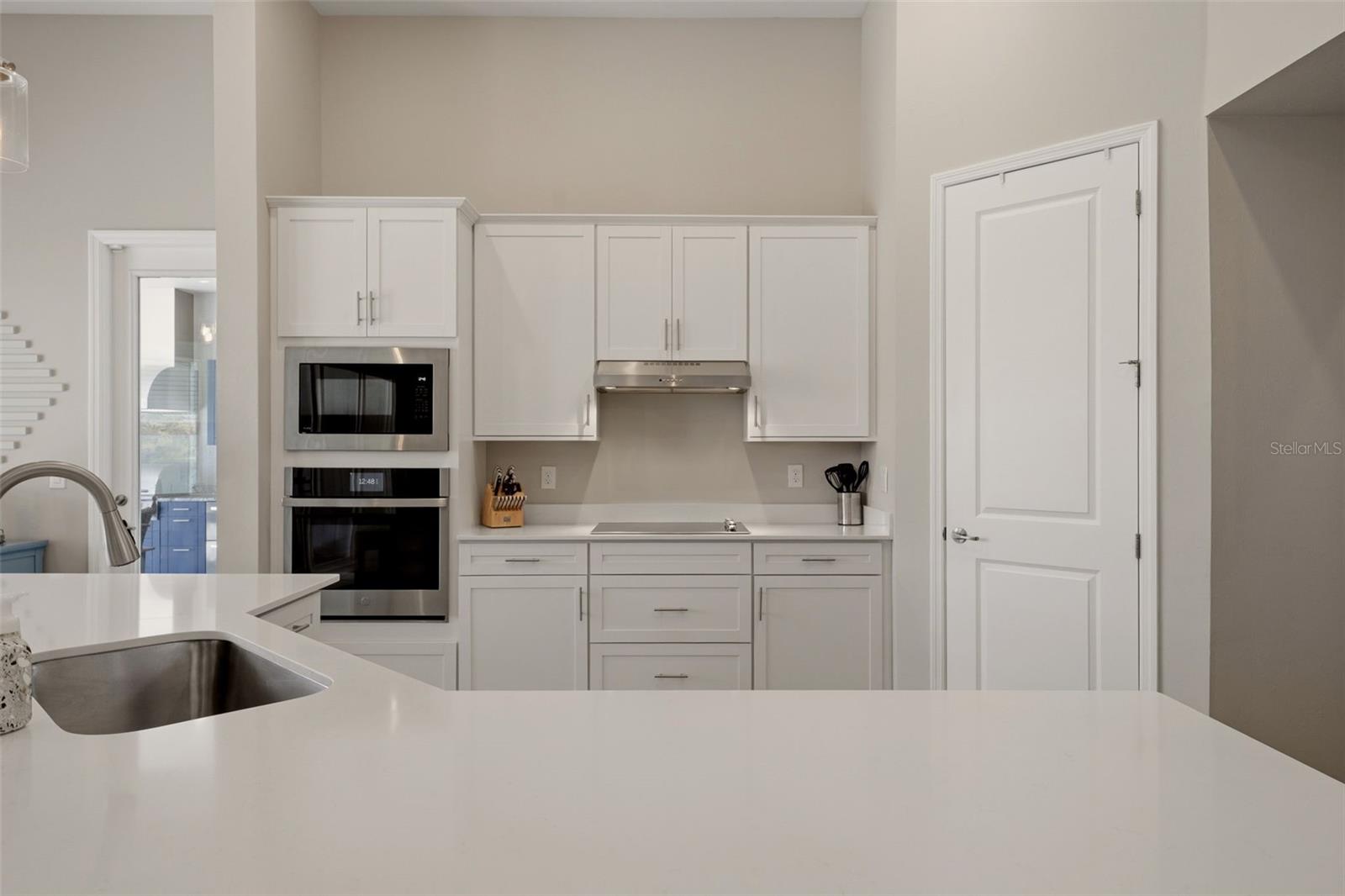 WELLEN PARK GOLF & COUNTRY CLUB - Residential