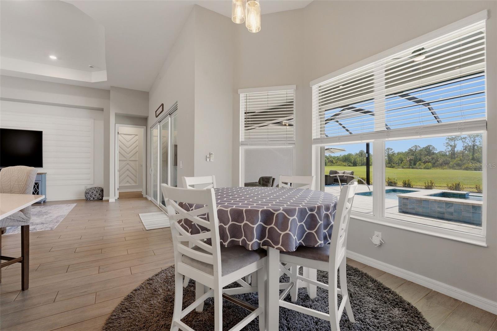 WELLEN PARK GOLF & COUNTRY CLUB - Residential