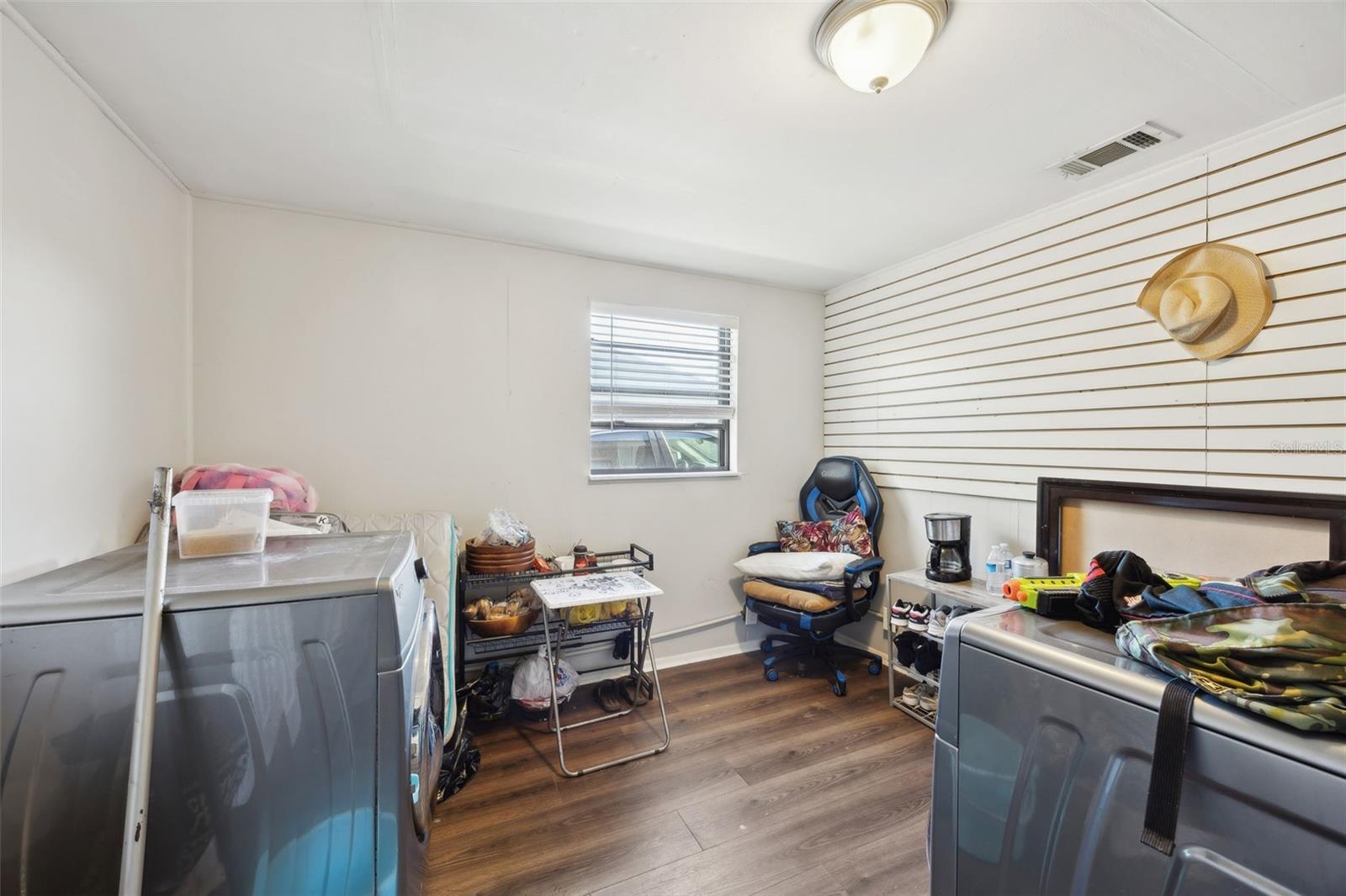 MEADOWBROOK 09 - Residential