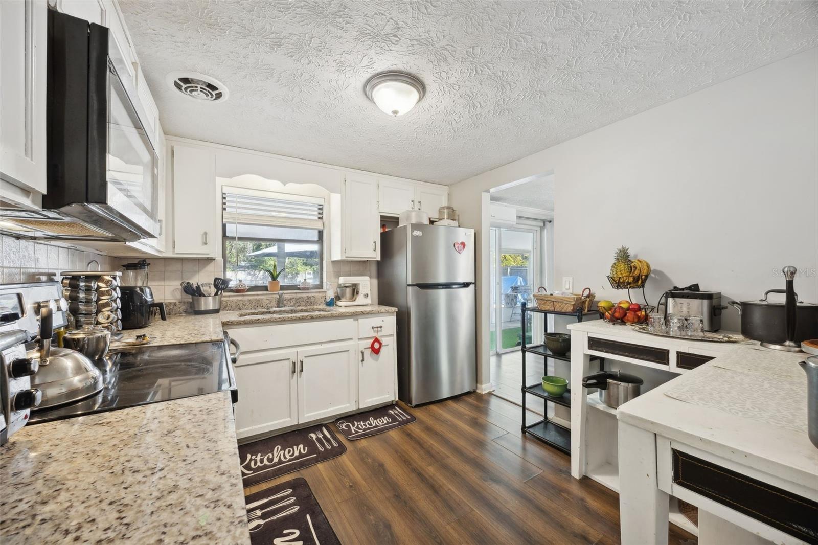 MEADOWBROOK 09 - Residential