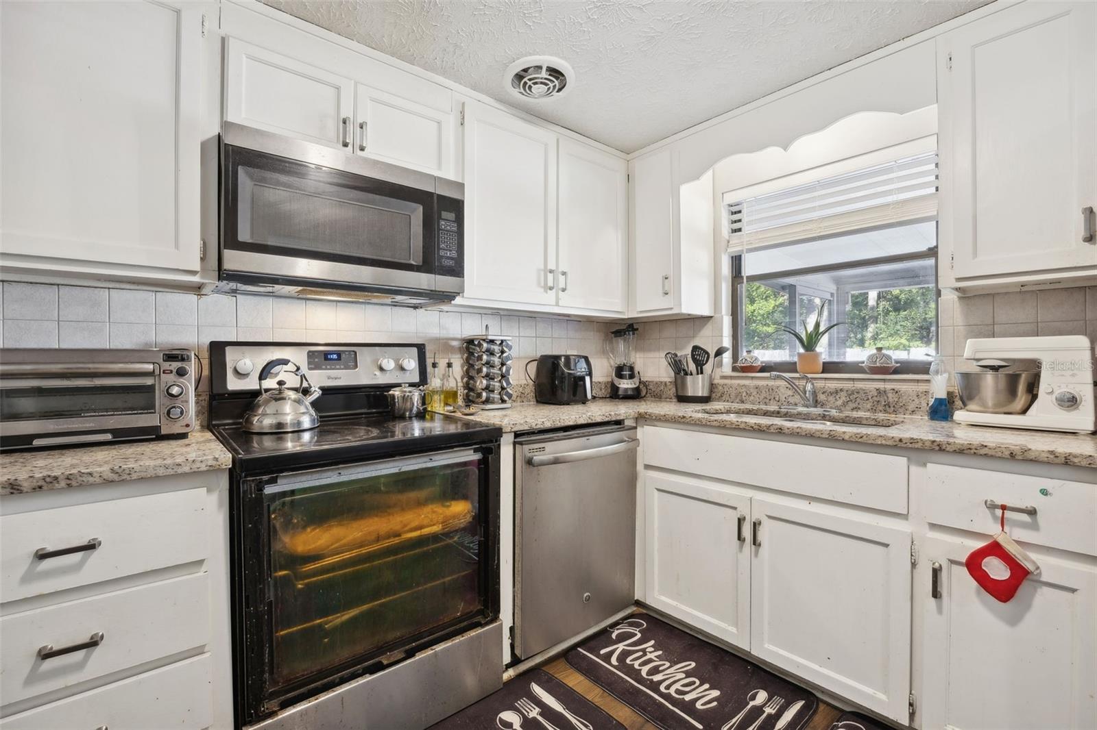 MEADOWBROOK 09 - Residential