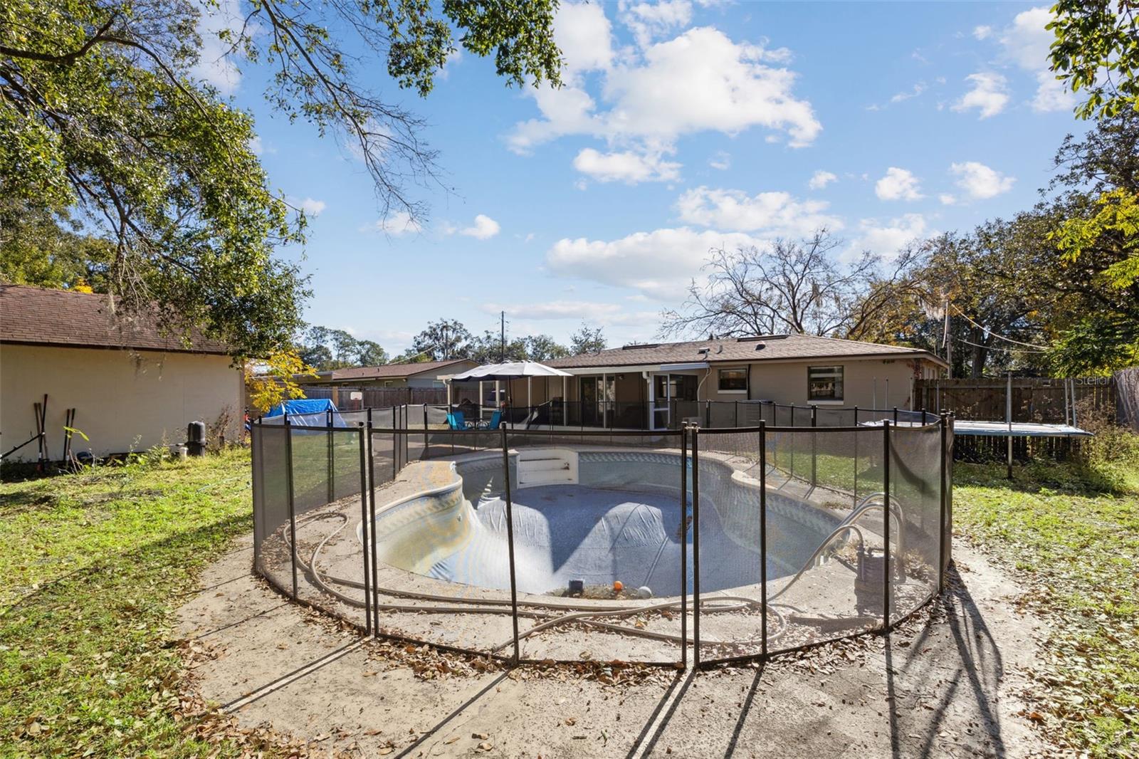 MEADOWBROOK 09 - Residential