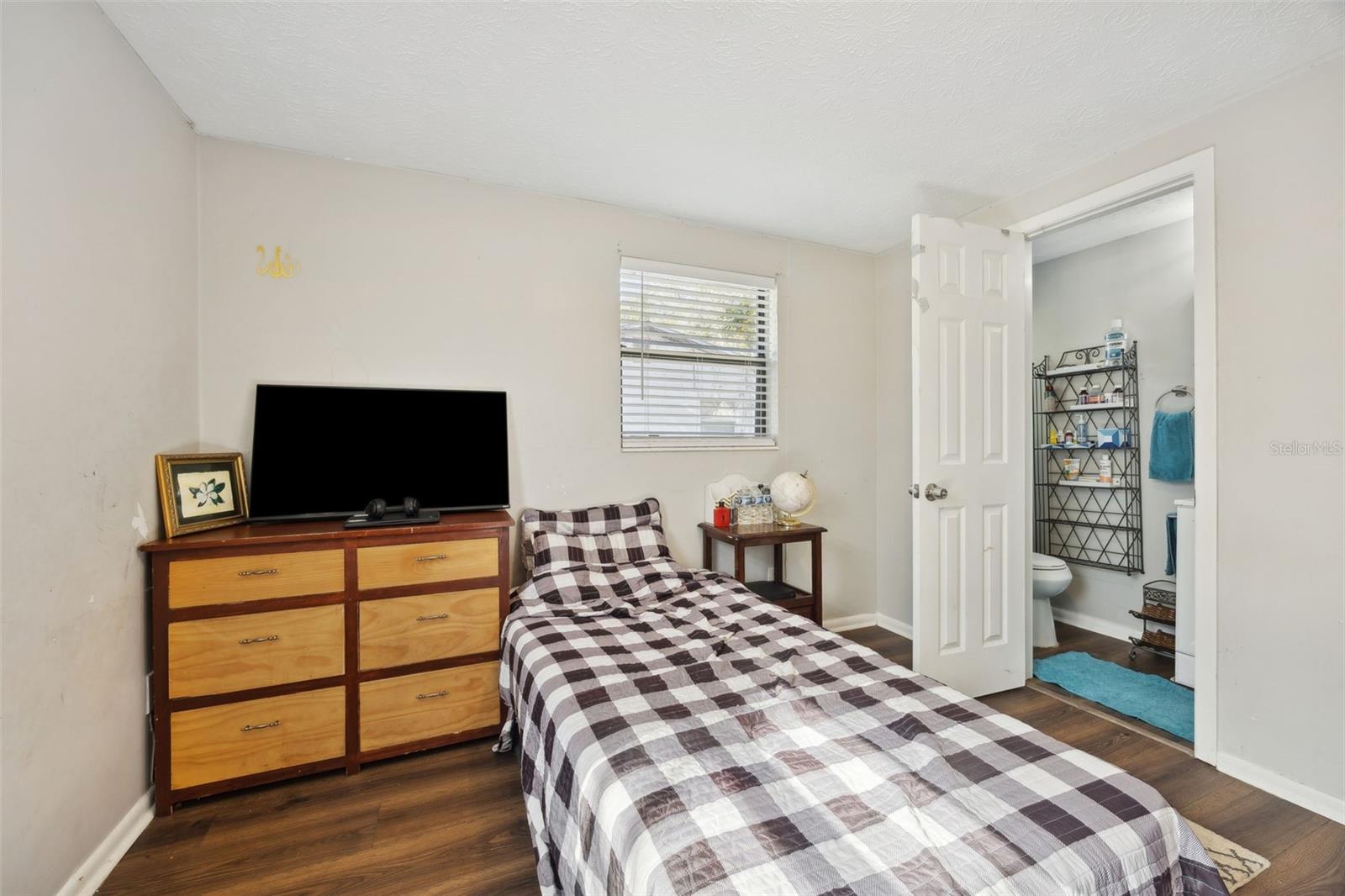 MEADOWBROOK 09 - Residential