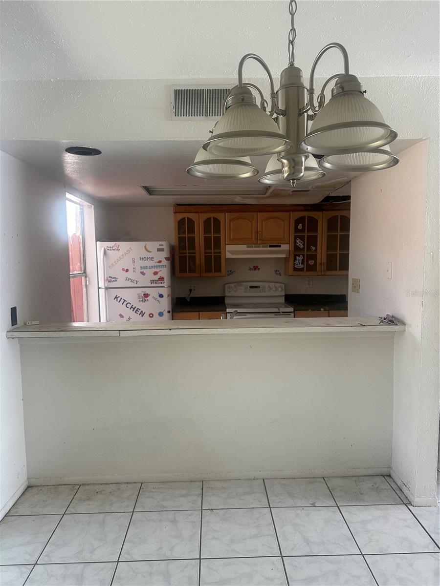 4022 HENLEY ROAD 1603