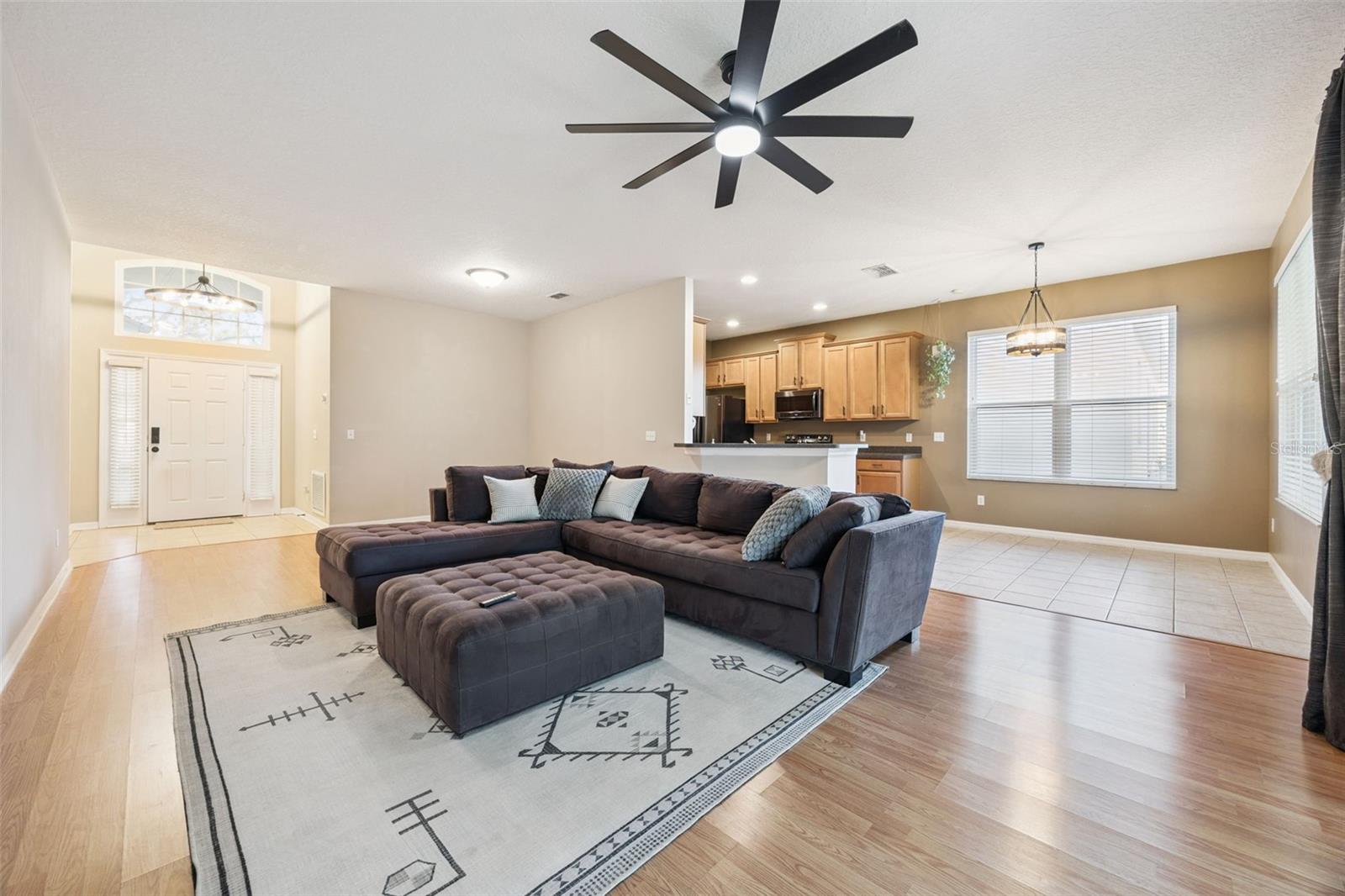 8356 BAYWOOD VISTA DRIVE