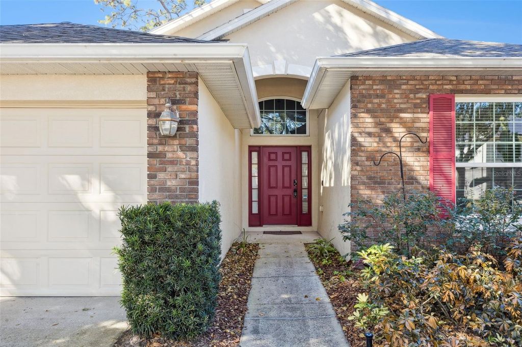 Photo of 8356 Baywood Vista Drive, Orlando, FL 32810 (MLS # O6375009)