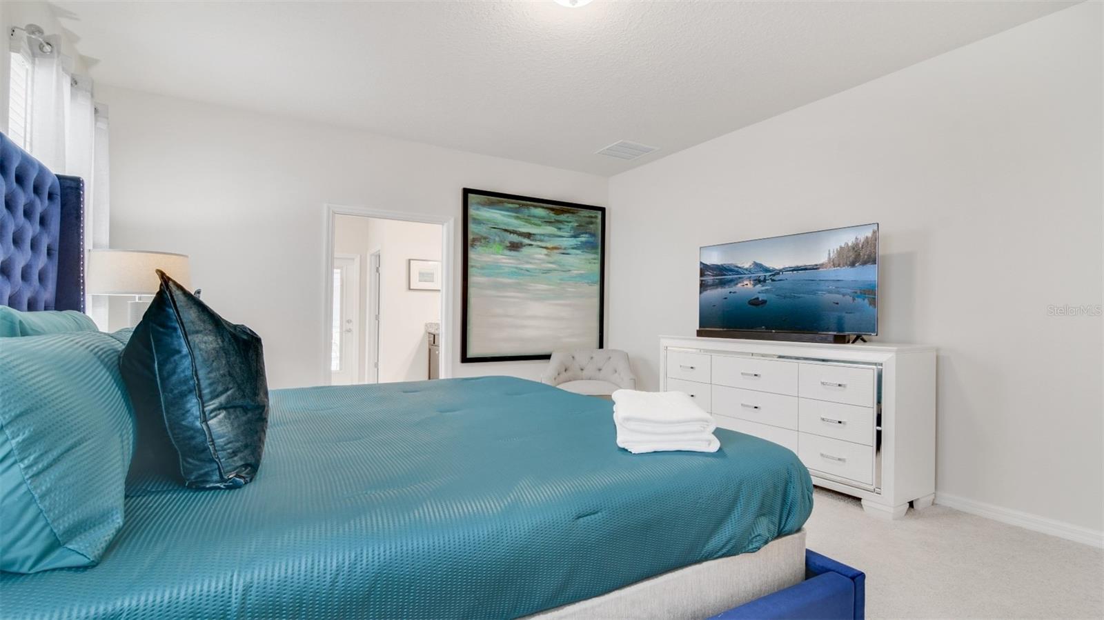 WINDSOR ISLAND PHASE 2A PB 187 PGS 31-34 LOT 450 - Residential