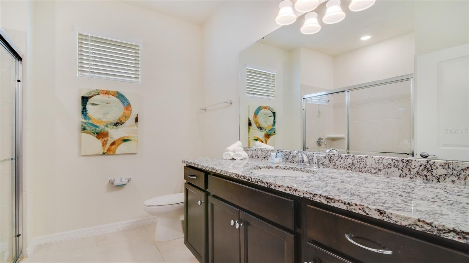 WINDSOR ISLAND PHASE 2A PB 187 PGS 31-34 LOT 450 - Residential