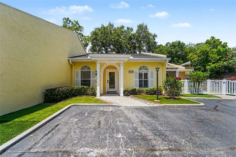Photo of 2511 W Texas Avenue #B, Tampa, FL 33629 (MLS # TB8504326)