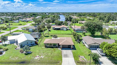 A home in PORT CHARLOTTE