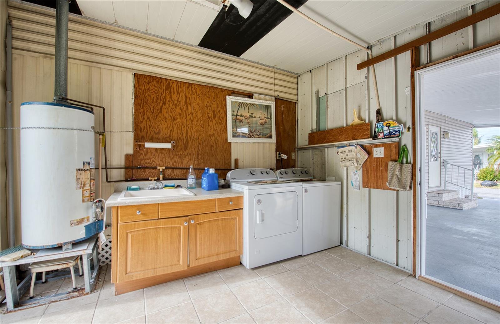 BAY ARISTOCRAT VILLAGE MOBILE HOME PARK UNREC - Residential