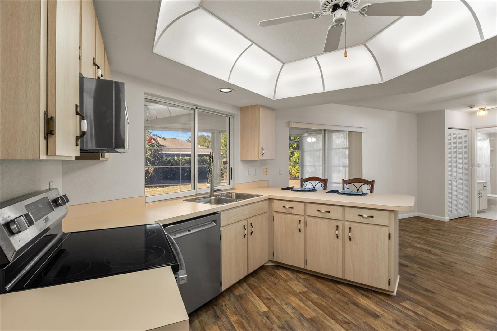 LAKE JACKSON HEIGHTS - Residential