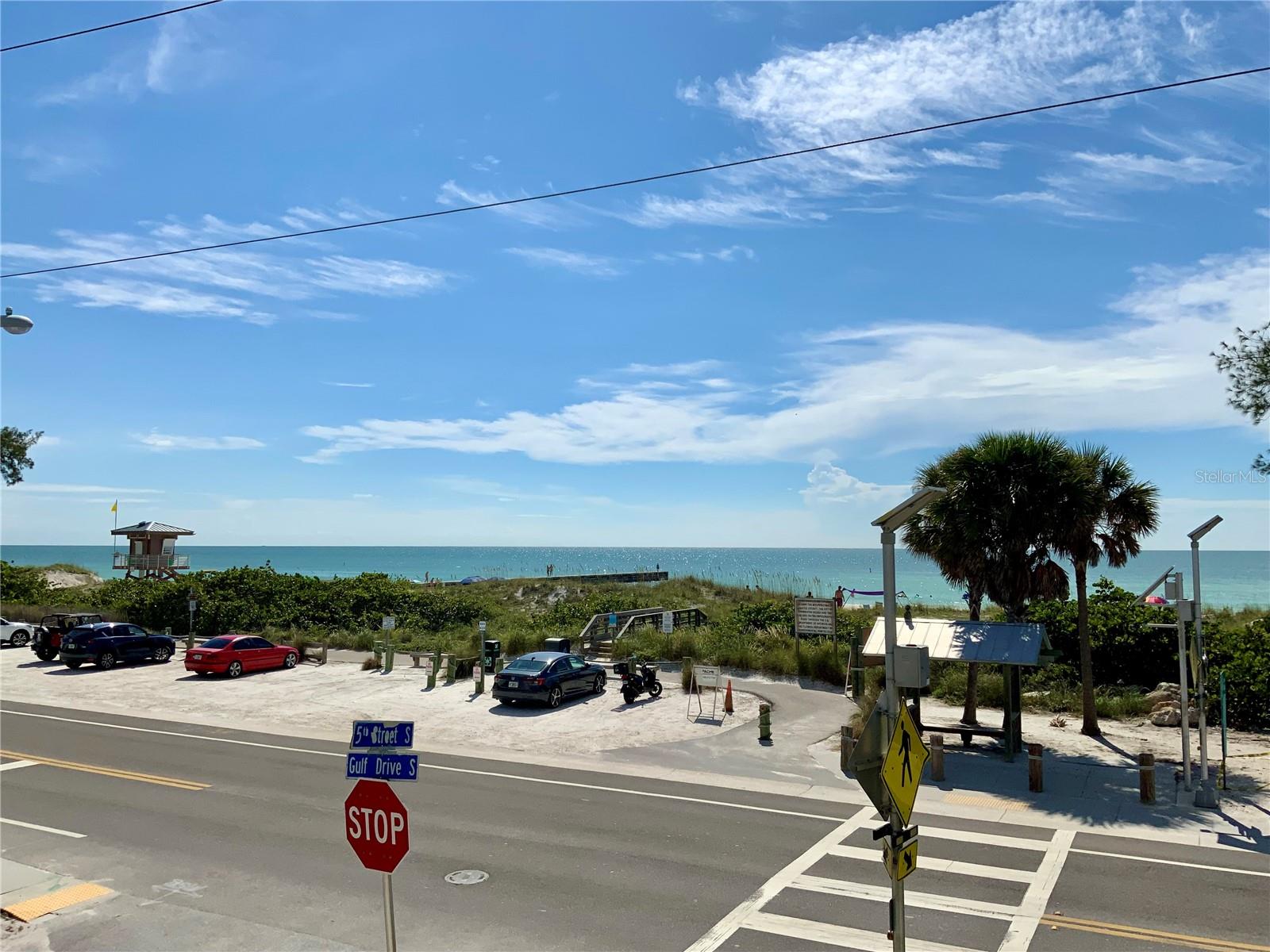 CORTEZ BEACH - Residential