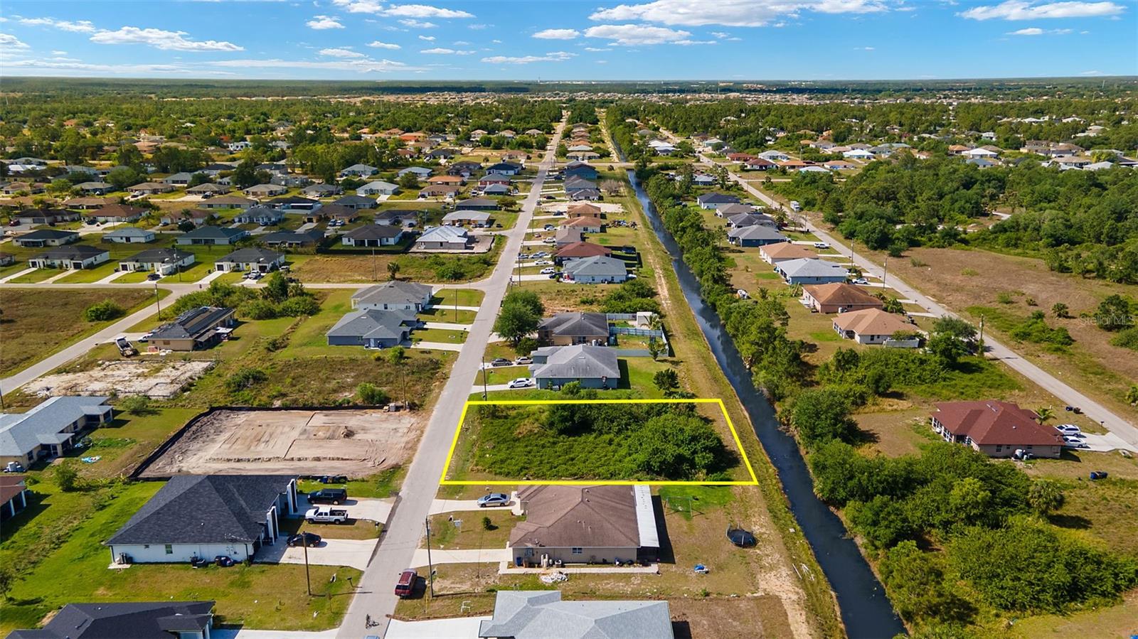 LEHIGH ESTATES - Land