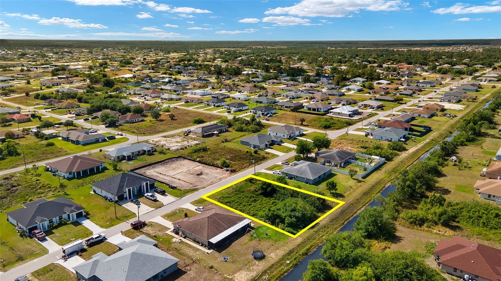 LEHIGH ESTATES - Land