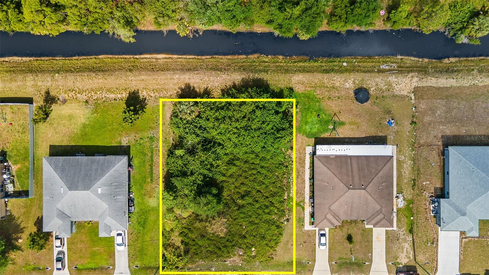 LEHIGH ESTATES - Land