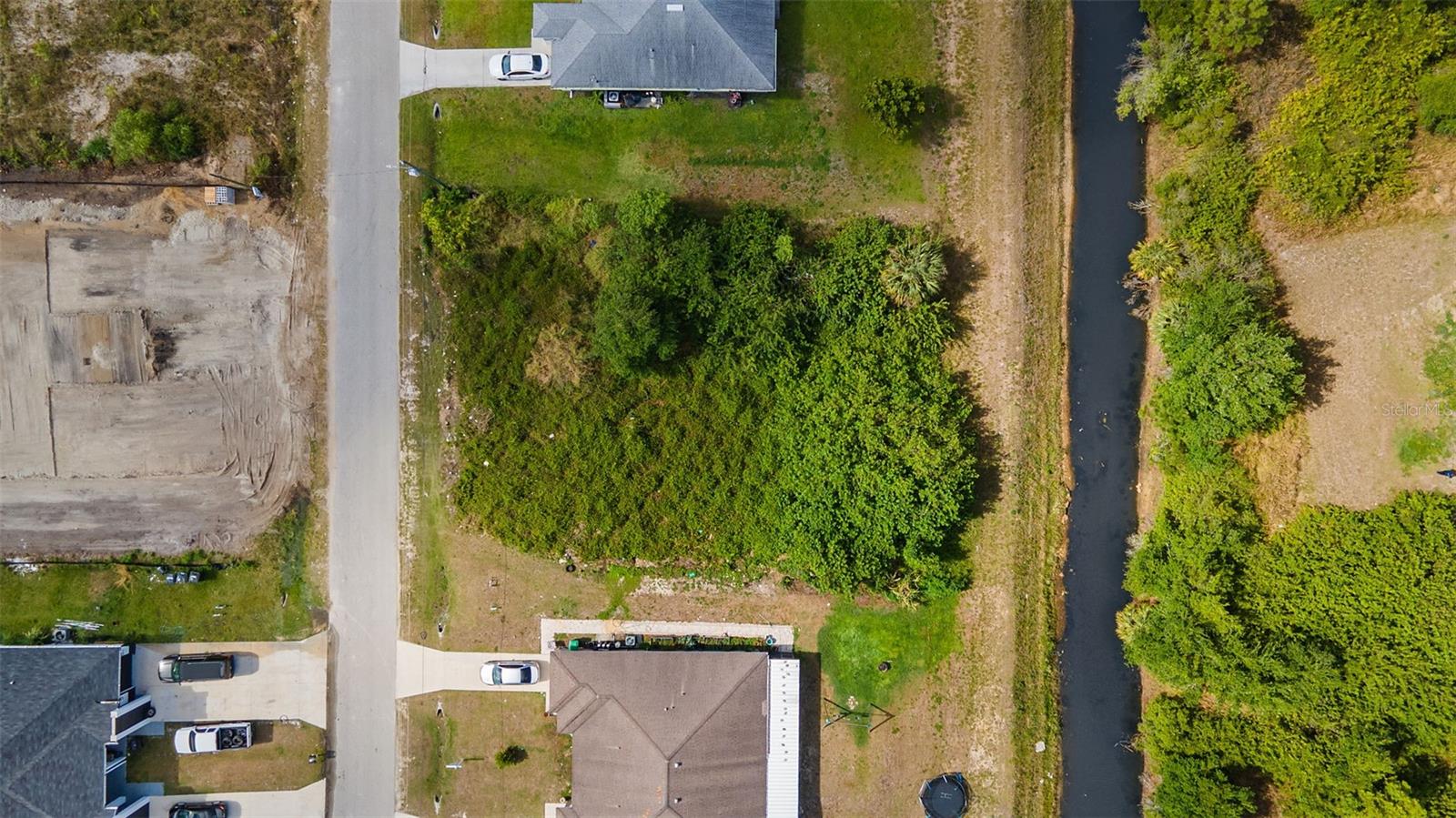 LEHIGH ESTATES - Land