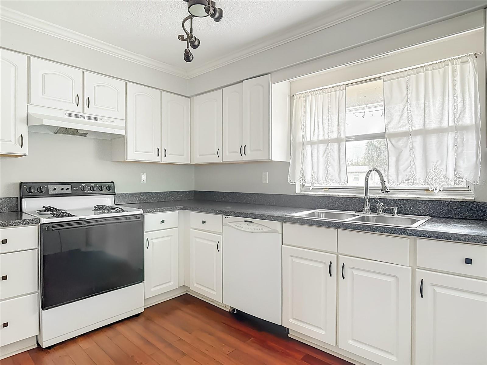 DELTONA LAKES UNIT 74 - Residential