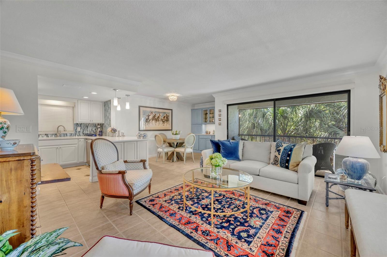 ANDALUCIA APTS - Residential