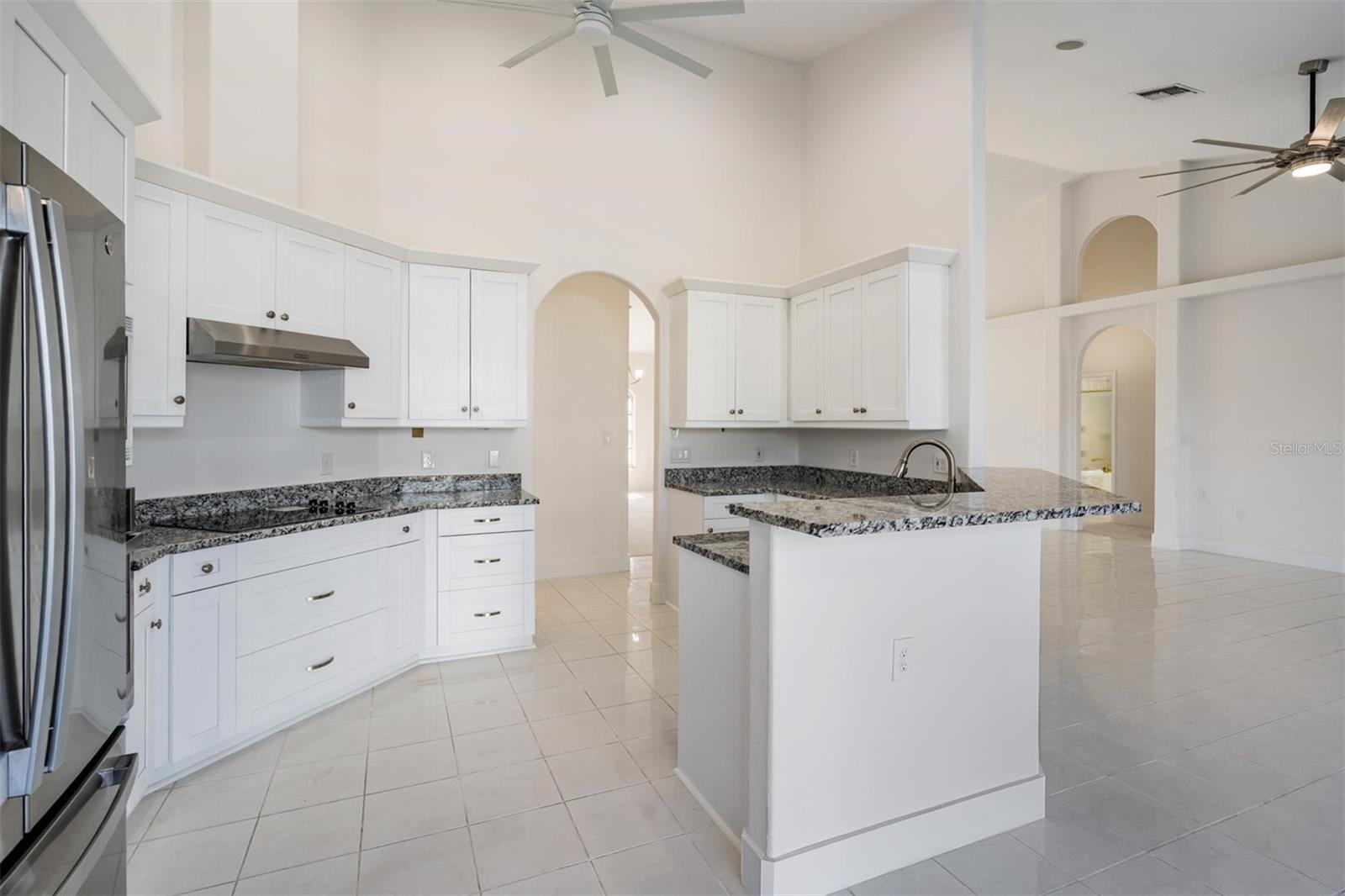 HARBOR VIEW VILLAS 4TH ADD - Residential