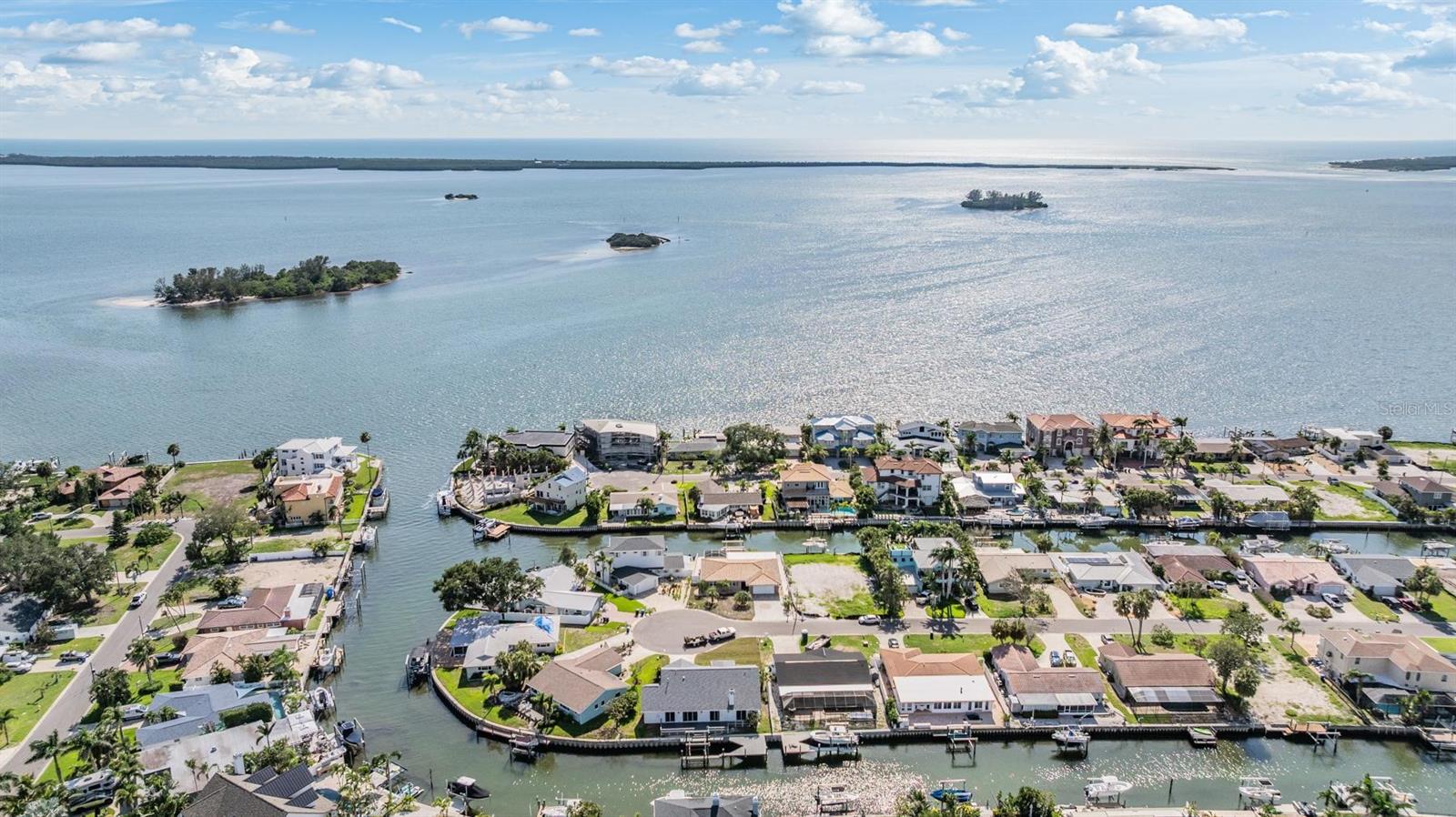 HARBOR VIEW VILLAS 4TH ADD - Residential