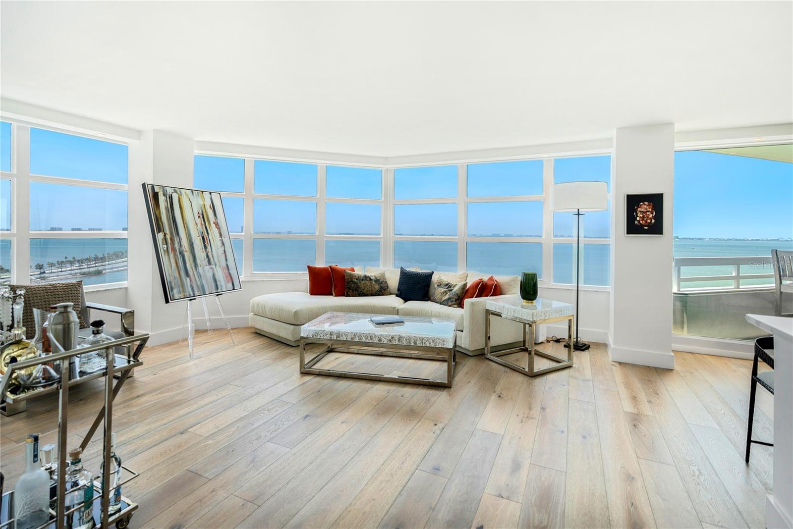 CONDO ON THE BAY TOWER I - Residential