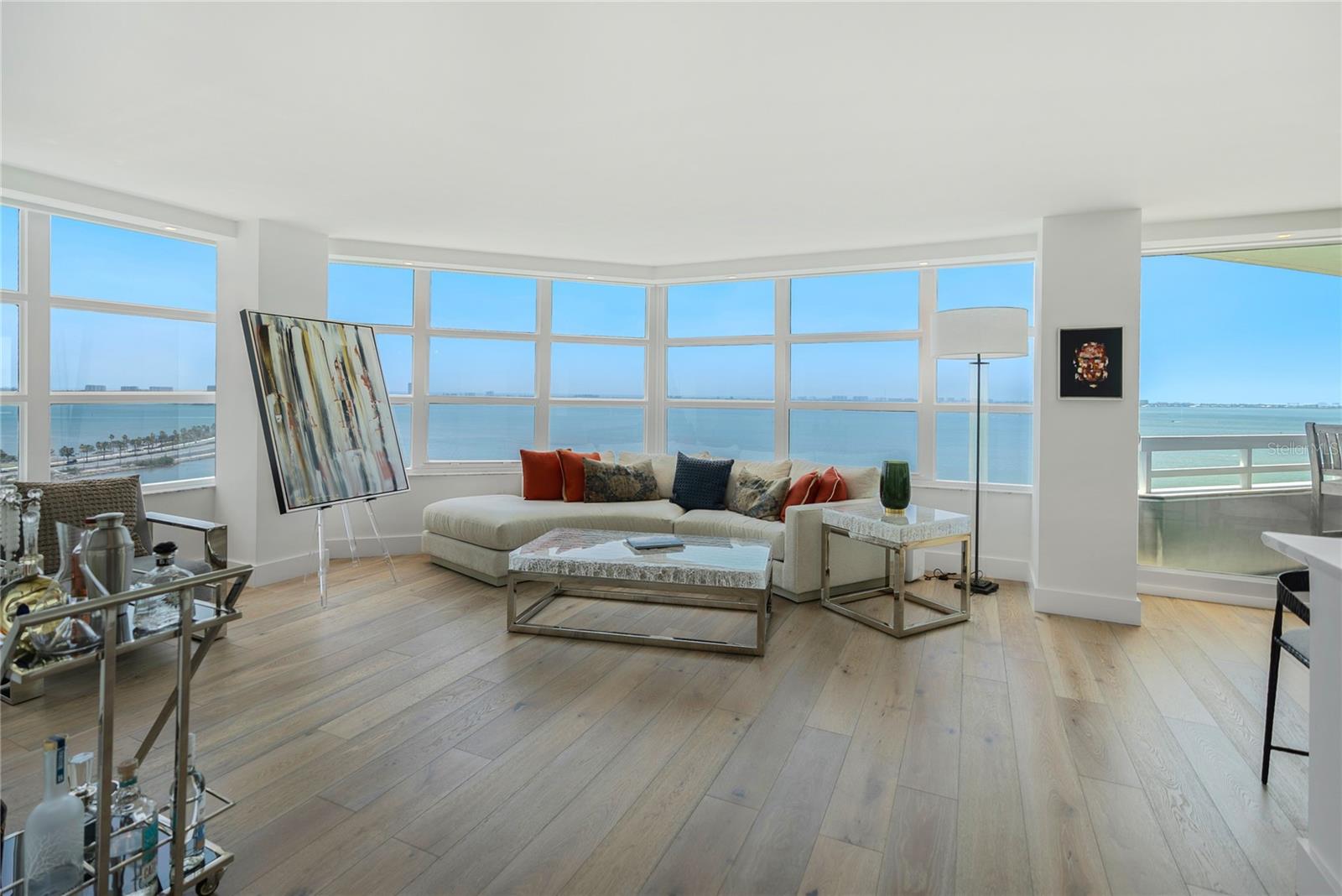 CONDO ON THE BAY TOWER I - Residential