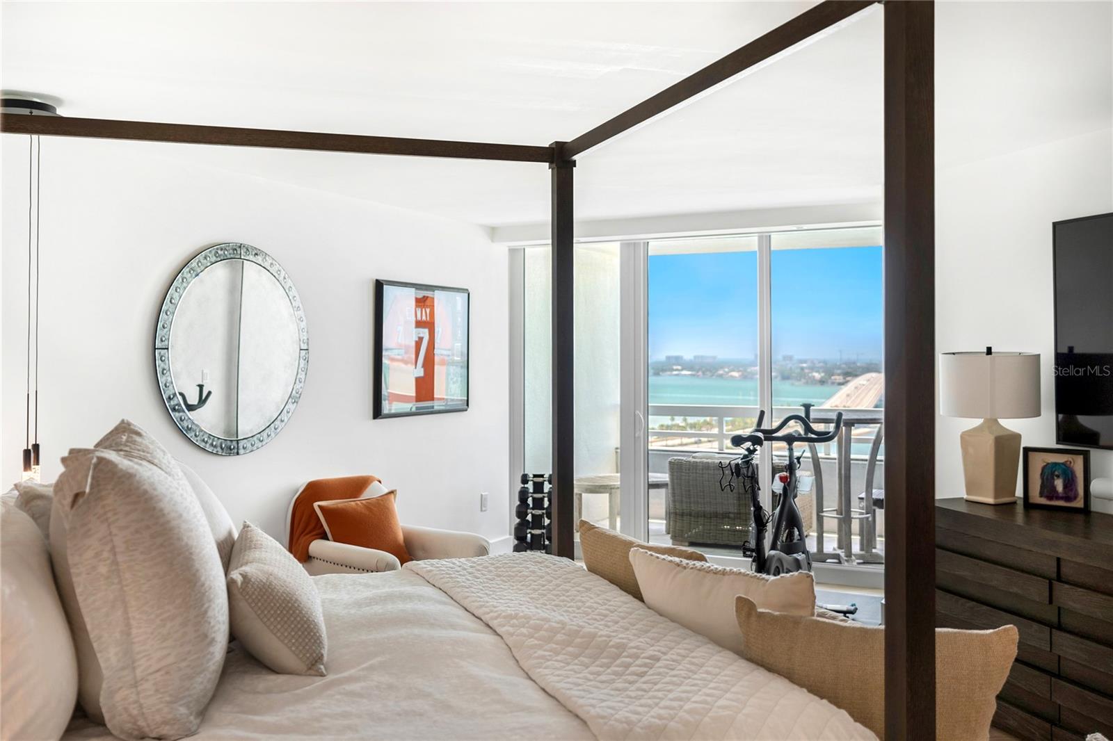 CONDO ON THE BAY TOWER I - Residential