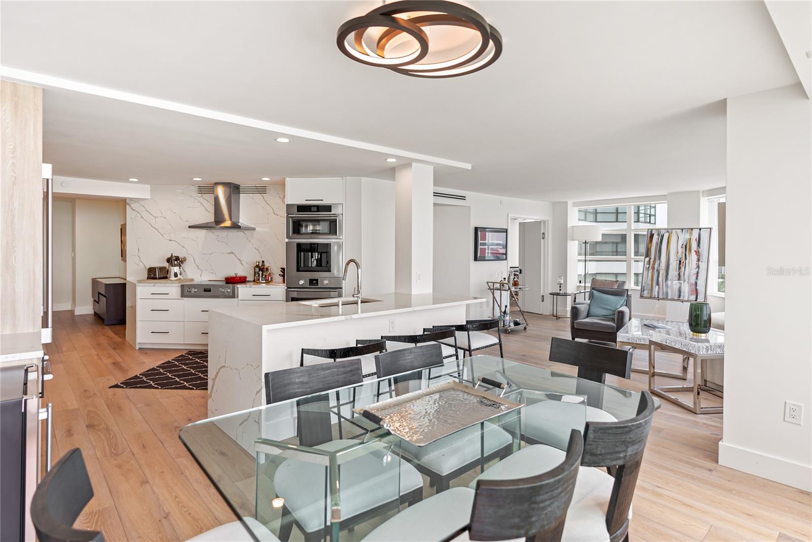CONDO ON THE BAY TOWER I - Residential