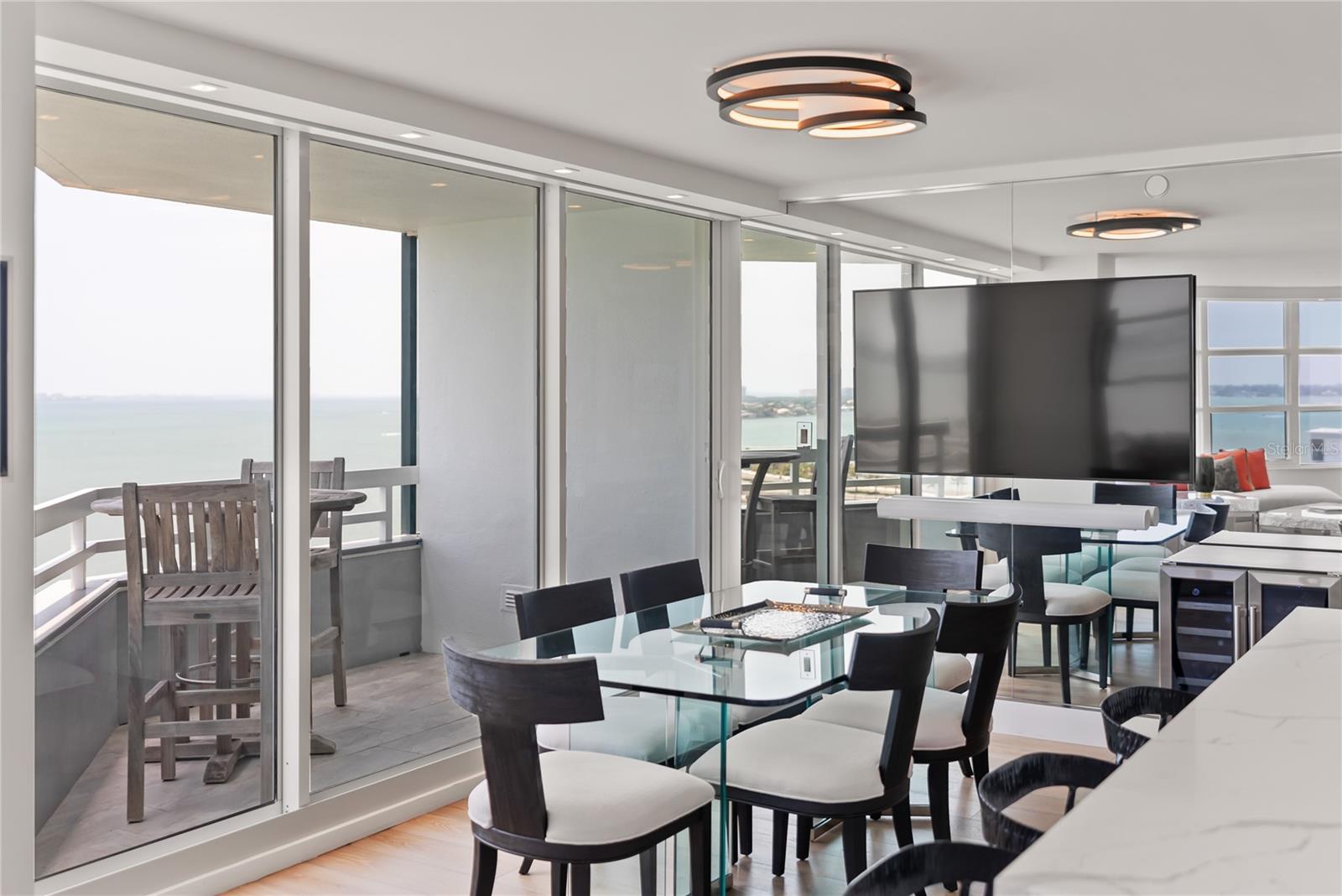 CONDO ON THE BAY TOWER I - Residential