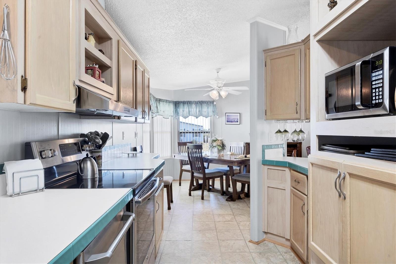 LEMON BAY ISLES PH 04 - Residential