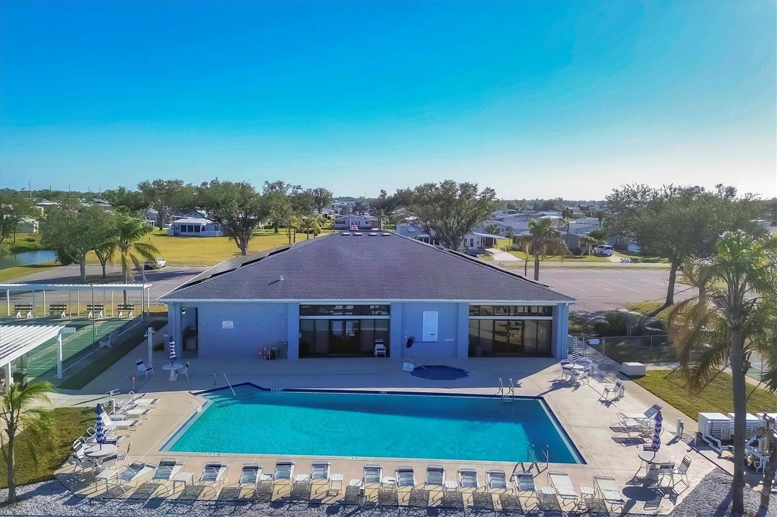 LEMON BAY ISLES PH 04 - Residential