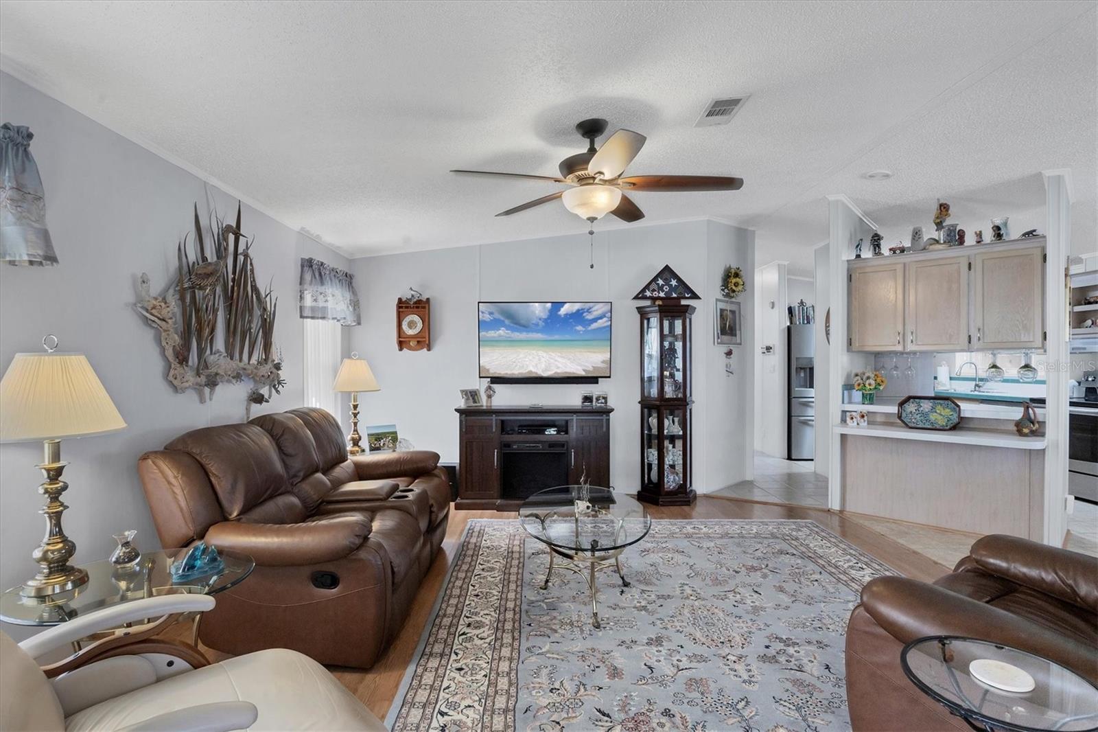 LEMON BAY ISLES PH 04 - Residential