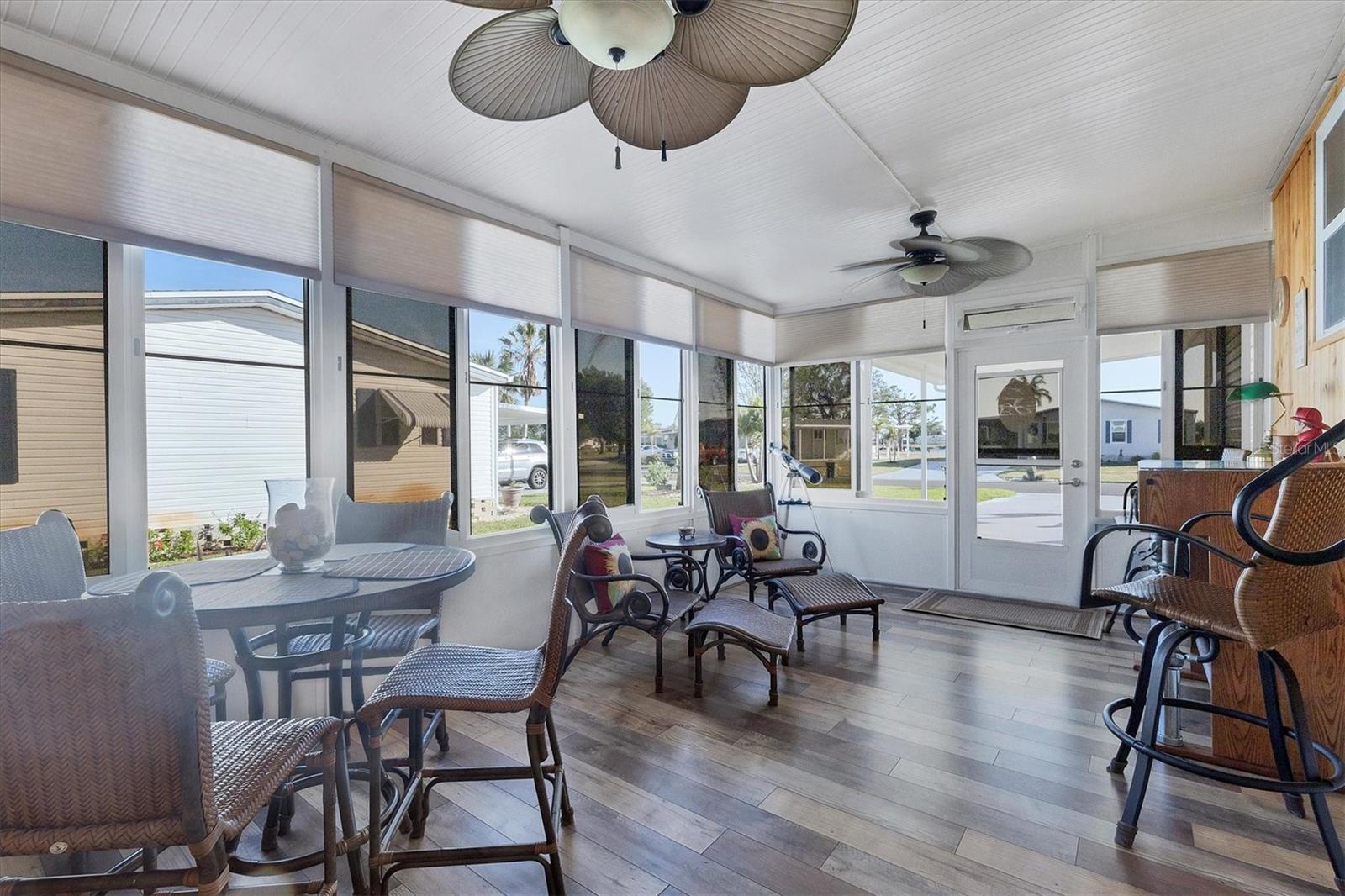 LEMON BAY ISLES PH 04 - Residential