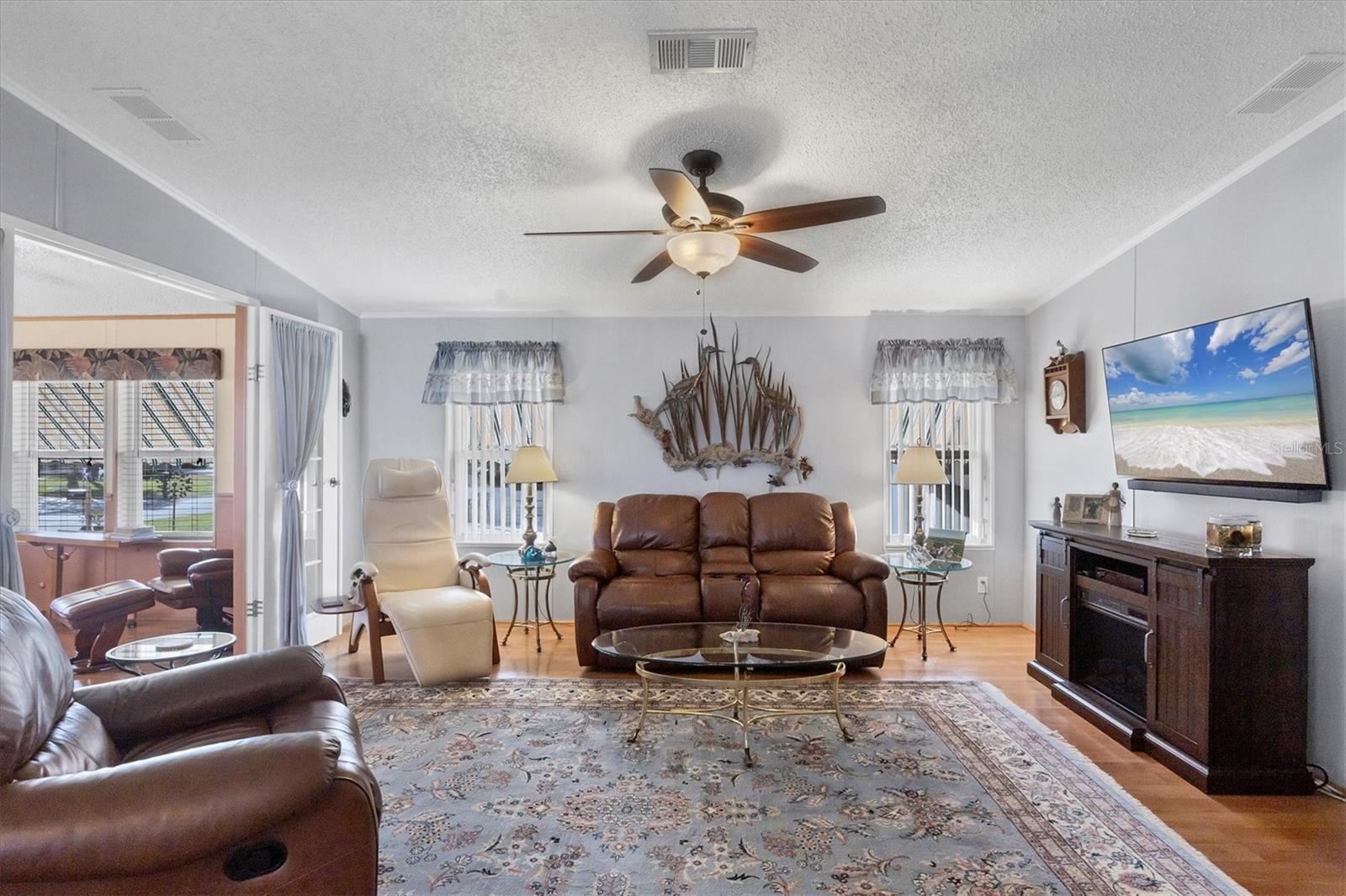 LEMON BAY ISLES PH 04 - Residential