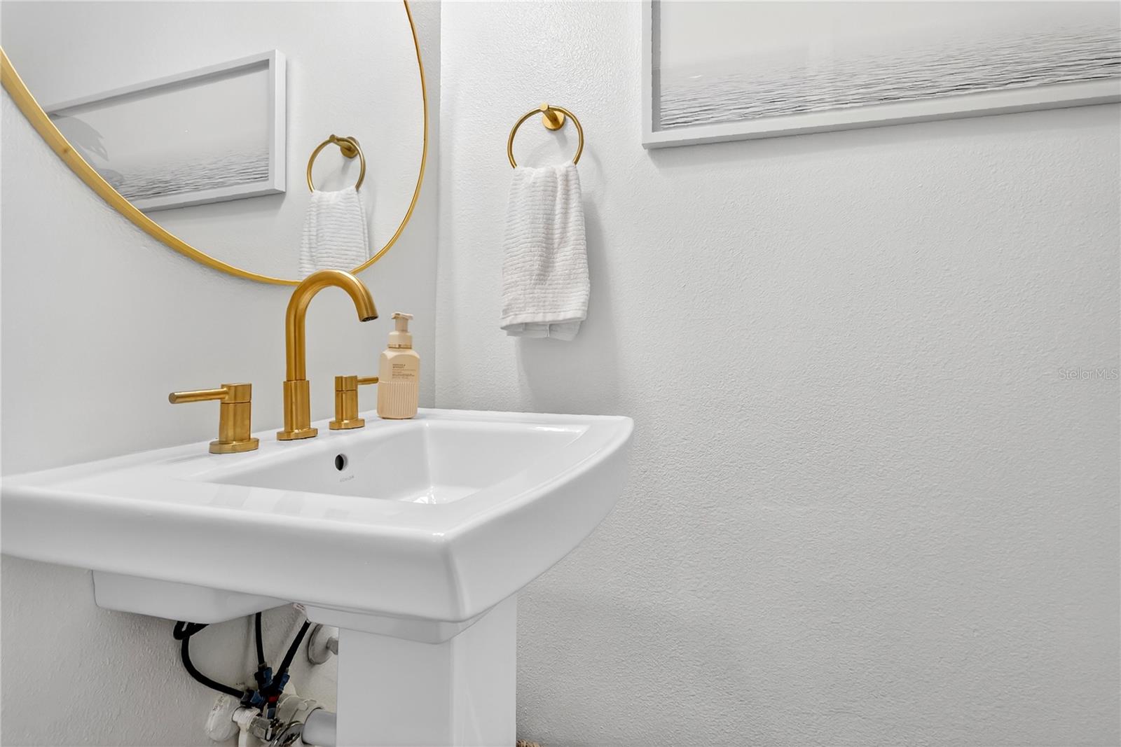 COPLEY SQUARE - Residential