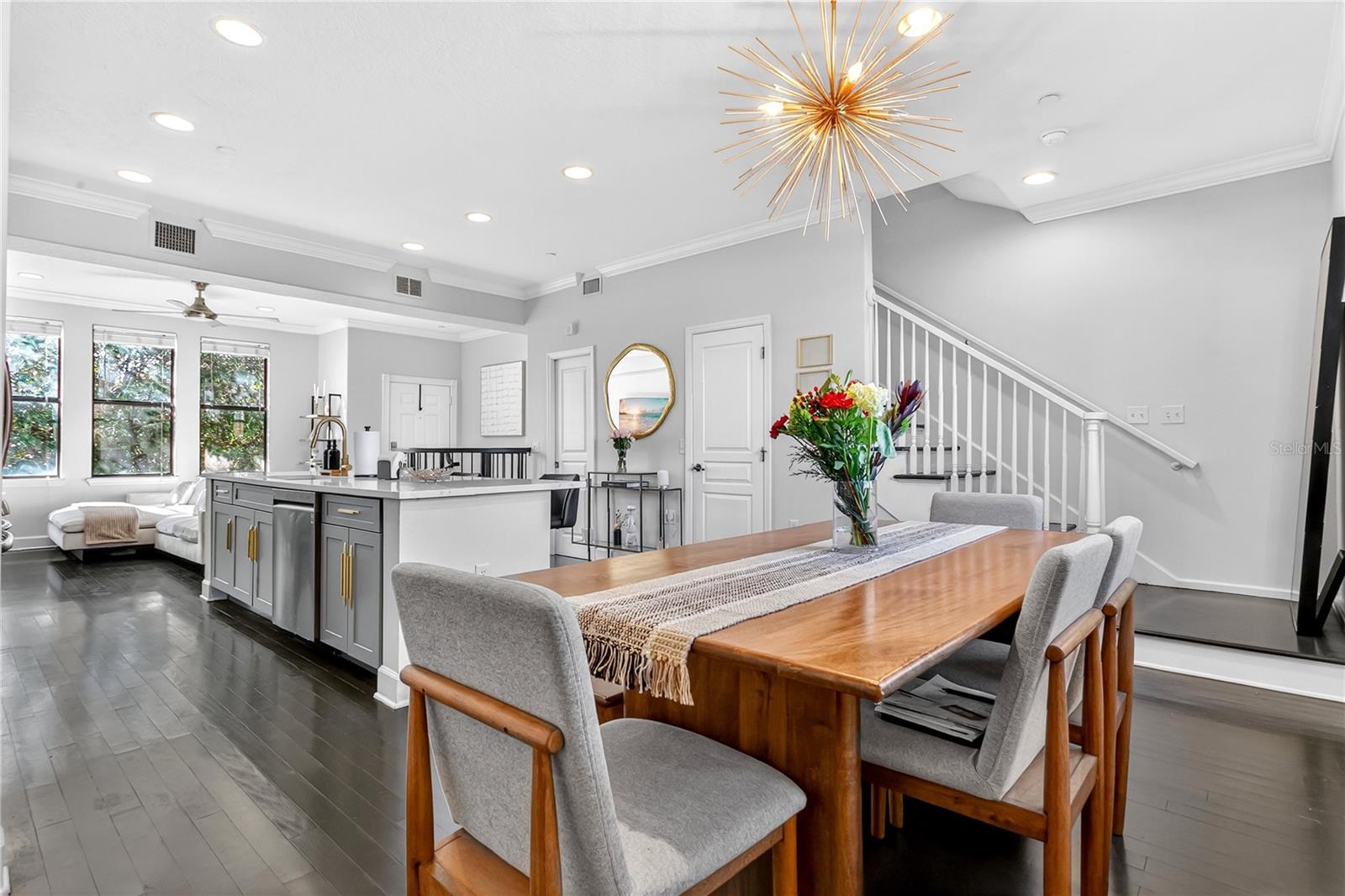 COPLEY SQUARE - Residential