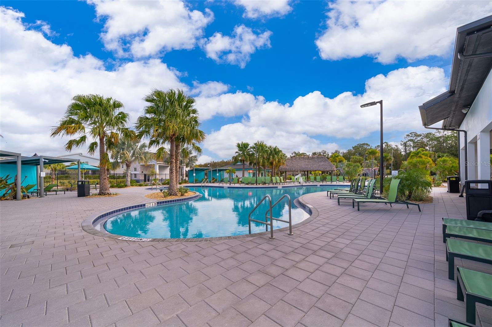 COVE AT STOREY LAKE 5 - Residential